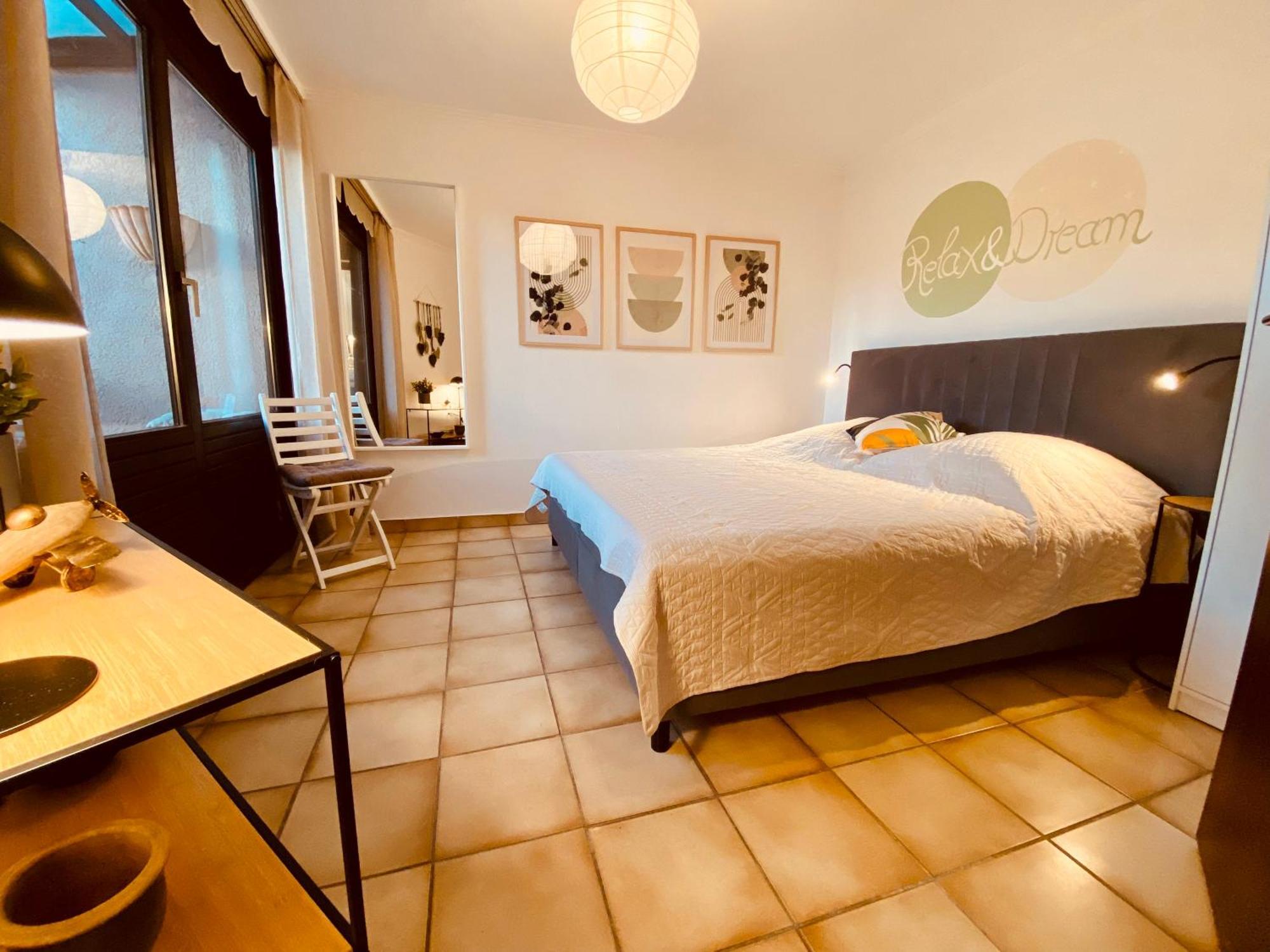 Living With Soul - Appartement Ueber Den Daechern Von Βιζμπάντεν Εξωτερικό φωτογραφία